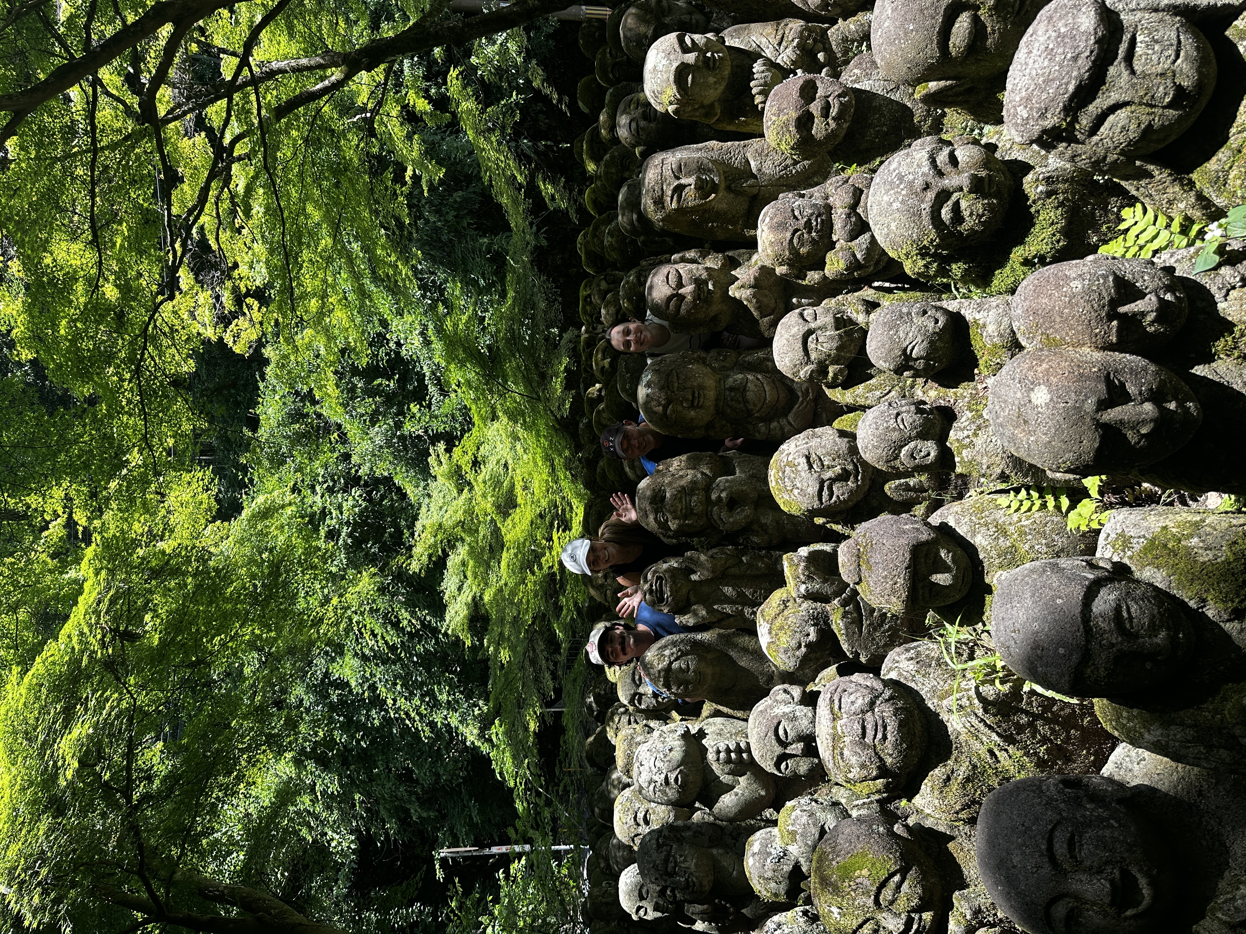 Familia de 4 en Adashino Nenbutsu-ji, Kioto