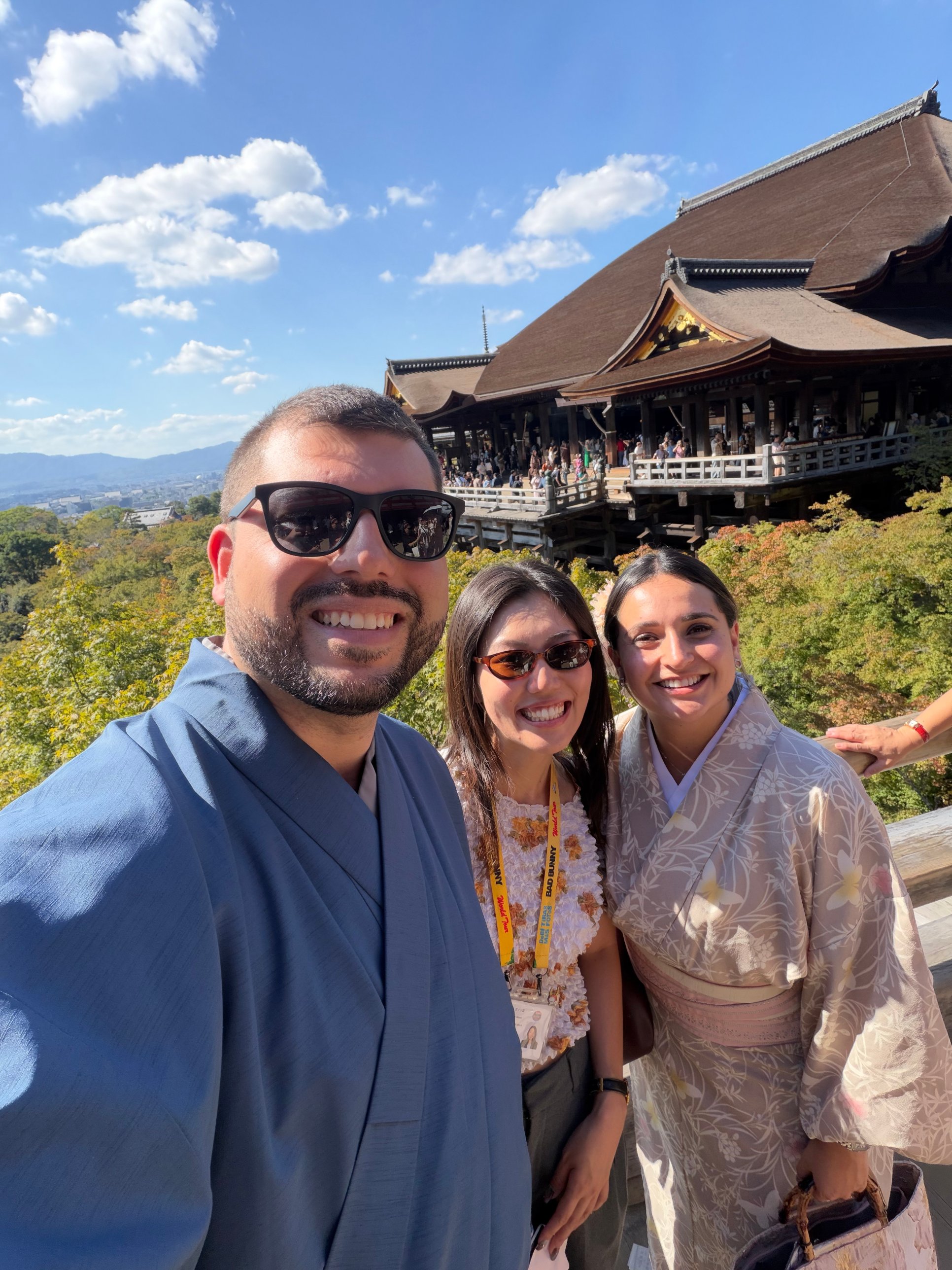 En kimono en el mirador de Kiyomizu-dera